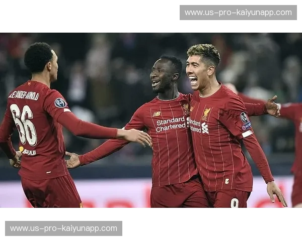 积分榜阿贾克斯：从青年工厂到榜首魔力